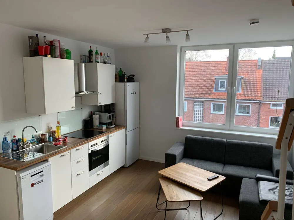 Neubau, helle DG-Wohnung