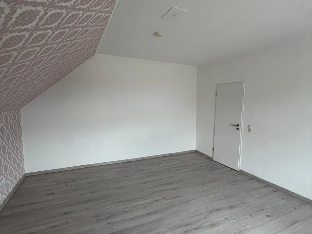 Frisch renovierte Wohnung in ruhiger Lage zu vermieten