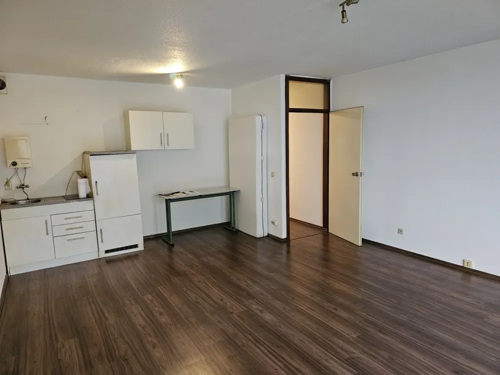 Urbanes Wohnen: Modernisierte 1-Zimmer-Wohnung in Köln-Junkersdorf