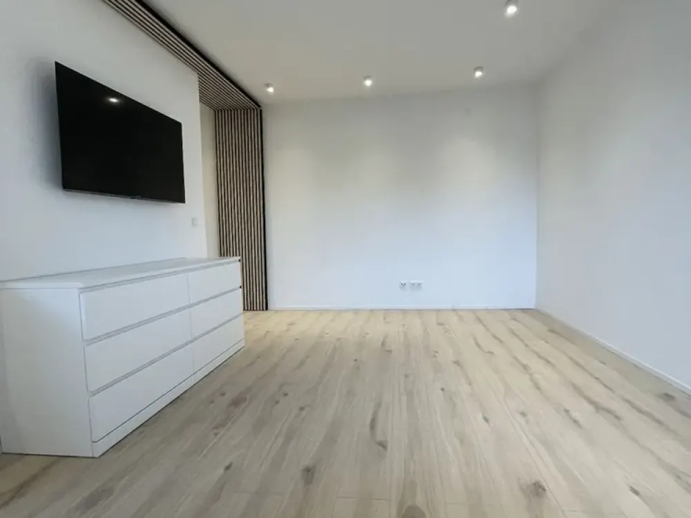 Renovated Partially or Fully Furnished Apartment in the City, 5 Minutes to the Train Station