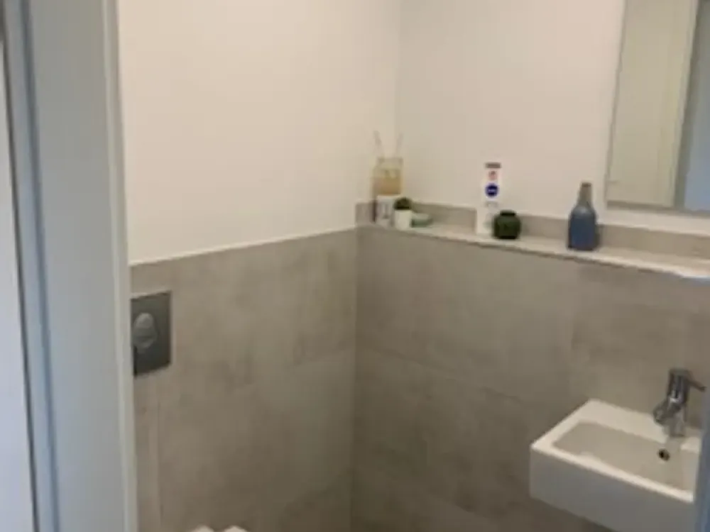 Moderne 3-Zimmer-Wohnung mit Loggia & Einbauküche in Stuttgart-Nord