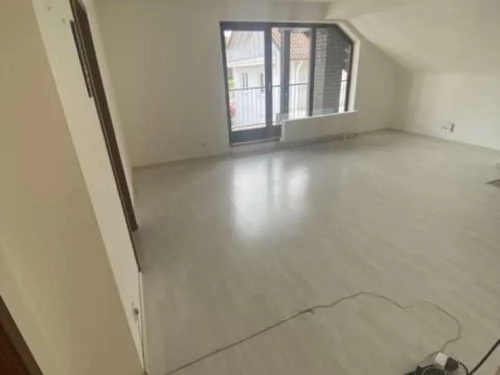 Stilvolle Zweizimmerwohnung mit Burgblick in Königstein
