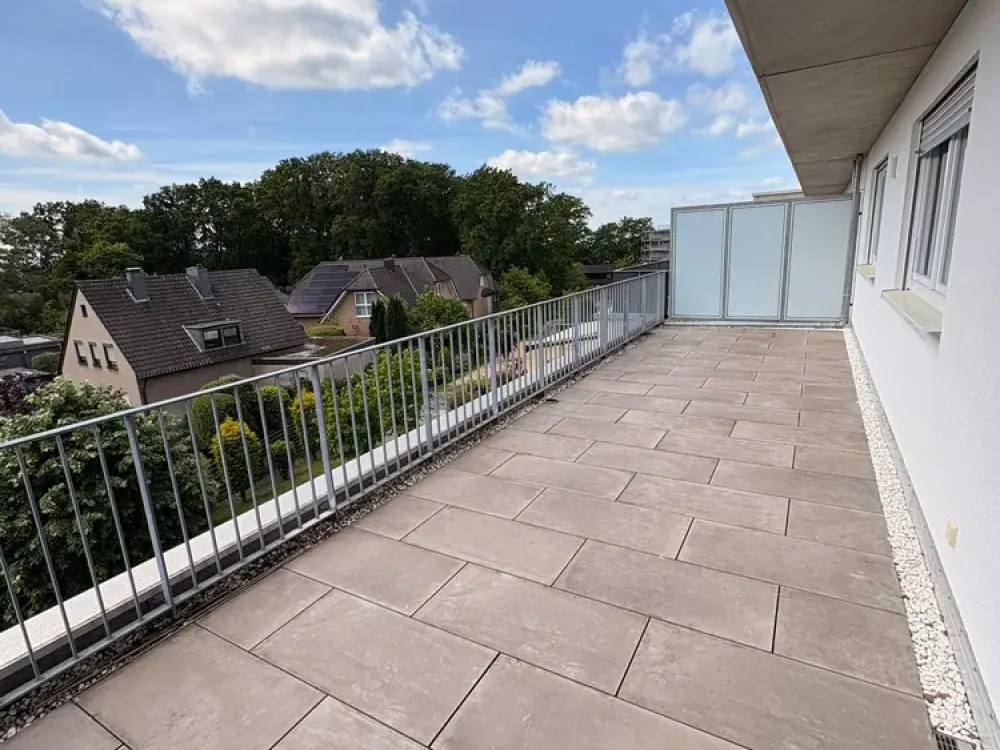 Großzügige Wohnung mit Penthouse-Charakter im Neubau-Standard