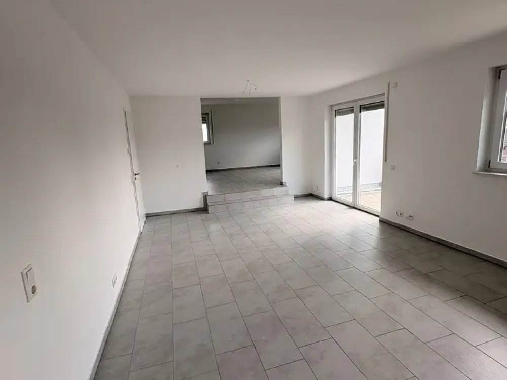 Großzügige Wohnung mit Penthouse-Charakter im Neubau-Standard
