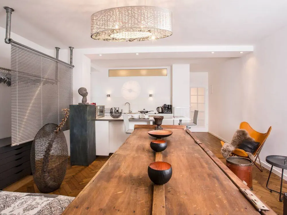 Helle, moderne & hochwertig möblierte Wohnung in in Stuttgart (Apartment 1)