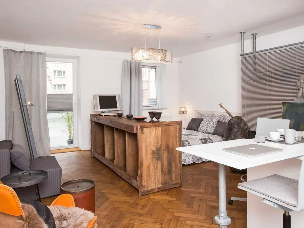 Helle, moderne & hochwertig möblierte Wohnung in in Stuttgart (Apartment 1)