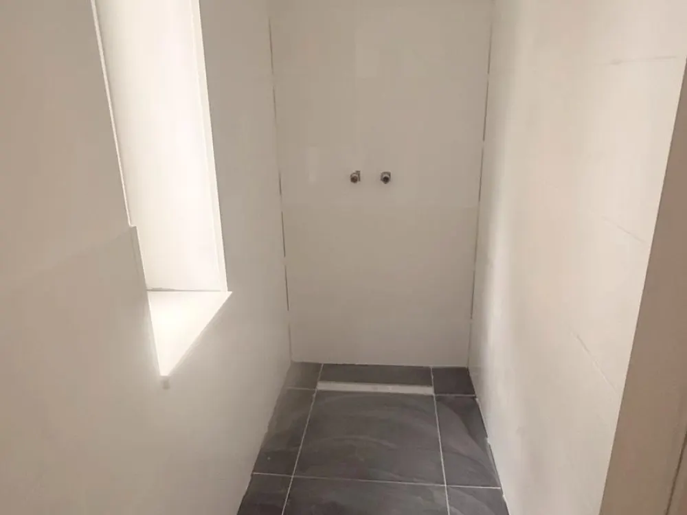 Helle 2-Zimmer-Wohnung mit Küche & Diele, ab sofort zu vermieten