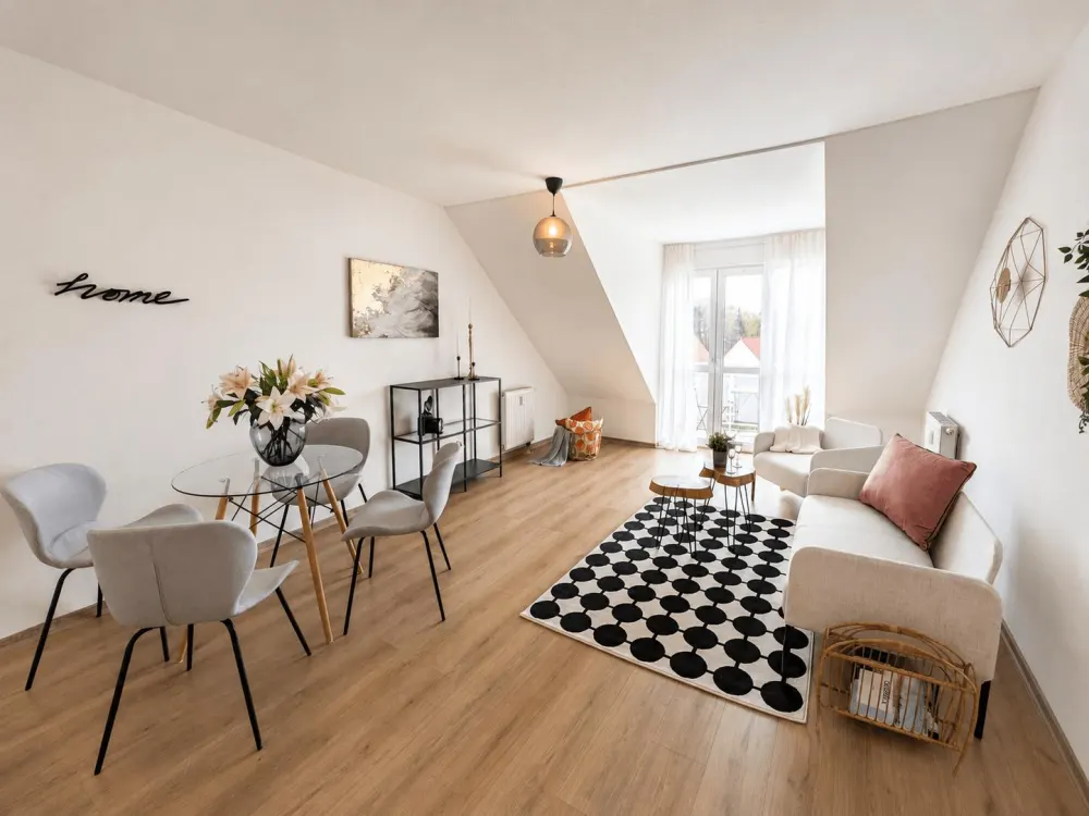3-Zimmer-Maisonette-Wohnung in Liebertwolkwitz mit 2 Balkonen und Tiefgarage