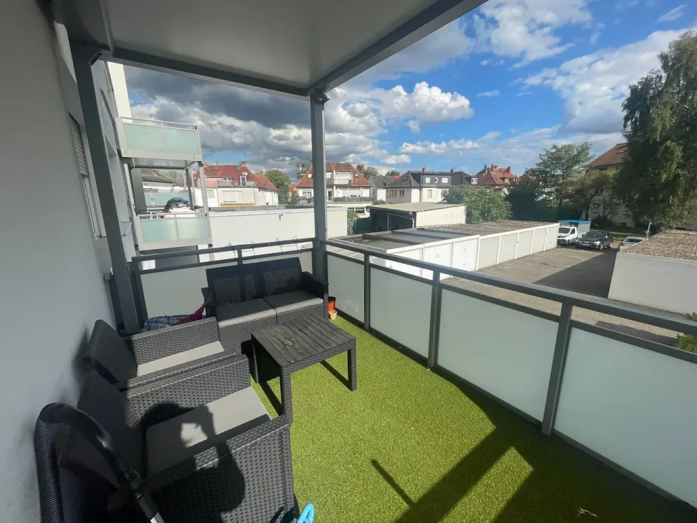 +++ Renovierte Unmöblierte Wohnung in Frankfurt am Main +++