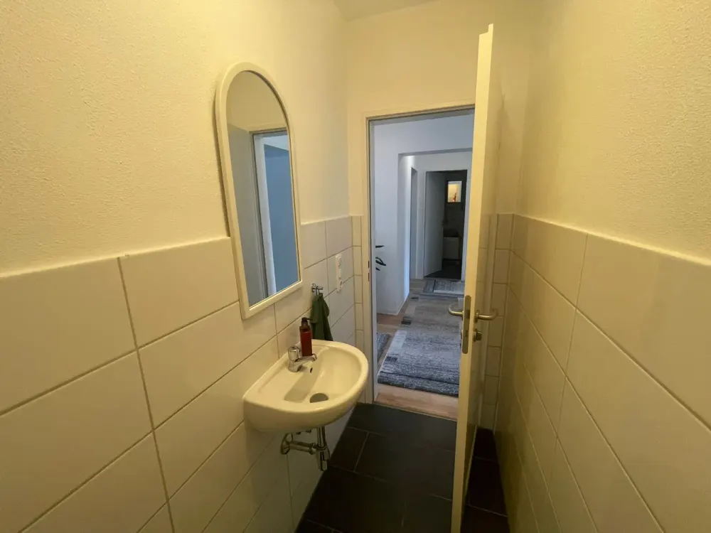 +++ Renovierte Unmöblierte Wohnung in Frankfurt am Main +++