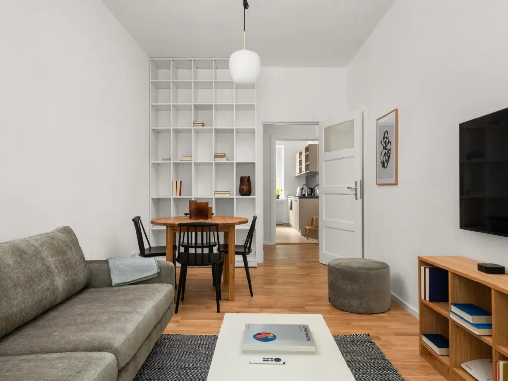 Möblierte 3-Zi.-Design-Wohnung auf Zeit im Reuterkiez