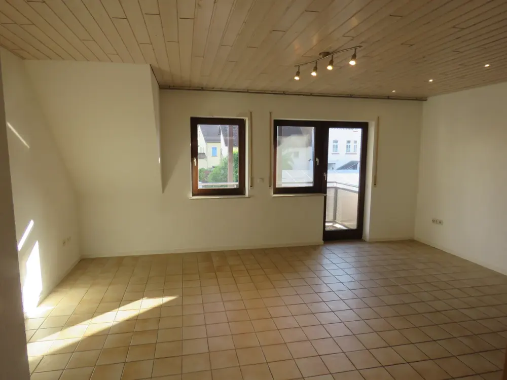 3-Zimmer-Wohnung in Hattersheim - direkt am Marktplatz