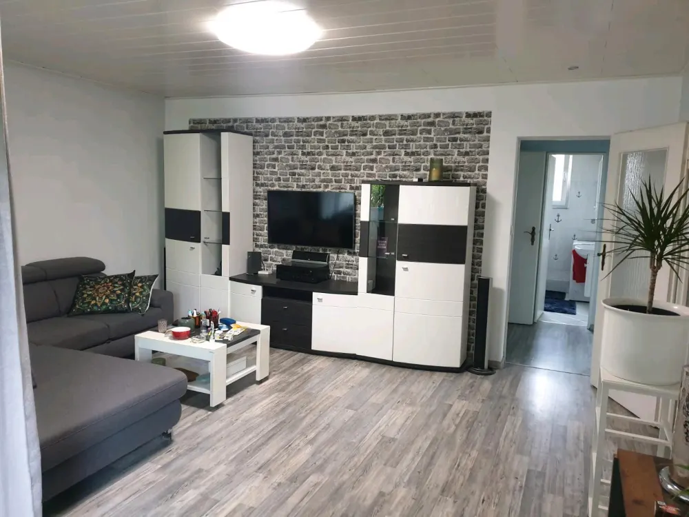 3 Zimmer 72qm möbliert