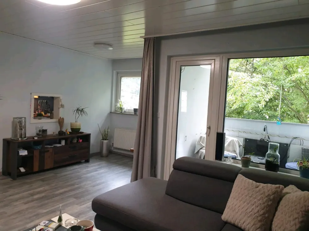 3 Zimmer 72qm möbliert