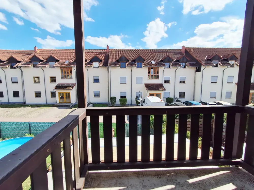 Sofort verfügbar und selbst gestalten! Großzügige 3 Zimmer mit Einbauküche, Balkon und Stellplatz
