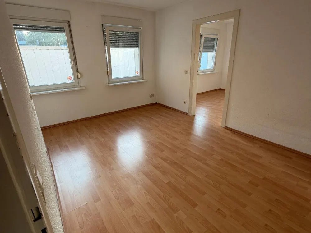 2 Zimmer, Dusche, Dachterasse