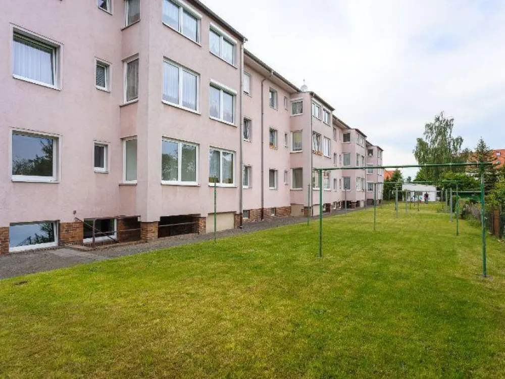 ruhige 3-Raumwohnung in idyllischer Lage***