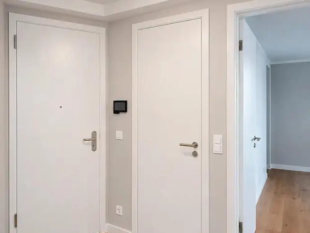 Stilvoll möblierte 2-Zimmer-Wohnung mit Balkon in Hamburg-Altona