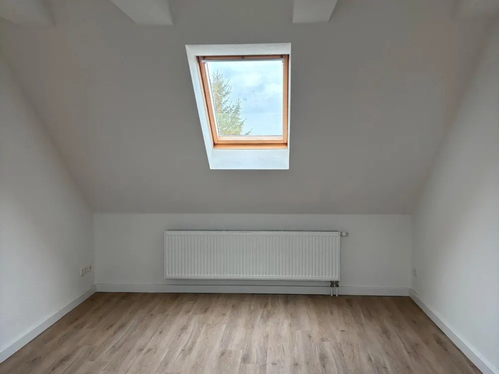Moderne 2-Raum-Dachgeschosswohnung in Vorbeck