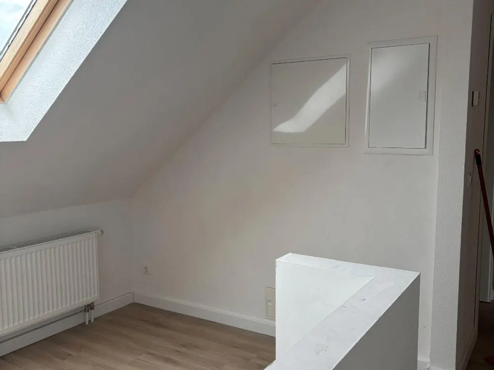 Moderne 2-Raum-Dachgeschosswohnung in Vorbeck