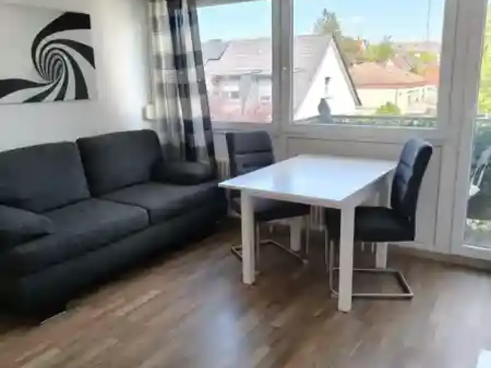 Helles und ruhiges Apartment mit Blick ins Grüne