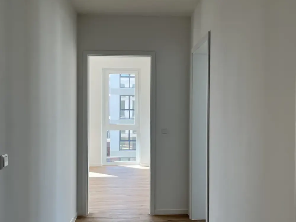 Familienfreundliche 4-Raumwohnung mit Komfortdetails: Aufzug, Gäste-WC, Fußbodenheizung (WE21)