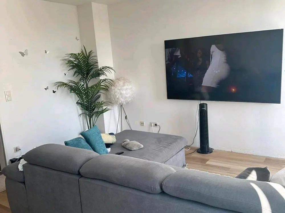 voll möbilierte zweizimmer wohnung von 21.08 bis 20.09