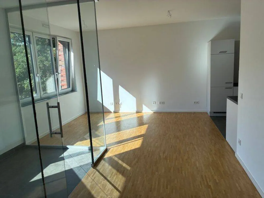There is room for everyone here: affordably sized 2-room apartment