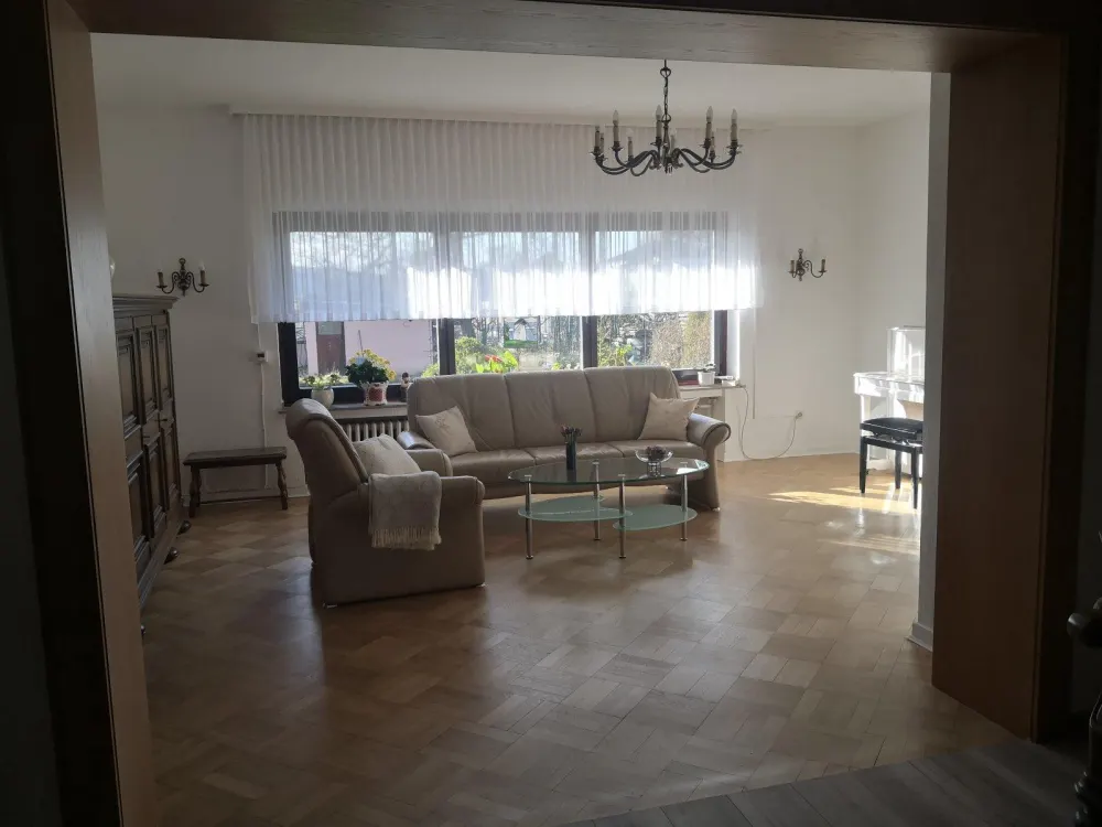 Helle 2 1/2 Zimmerwohnung, 90m², am westl. Stadtrand von Krefeld