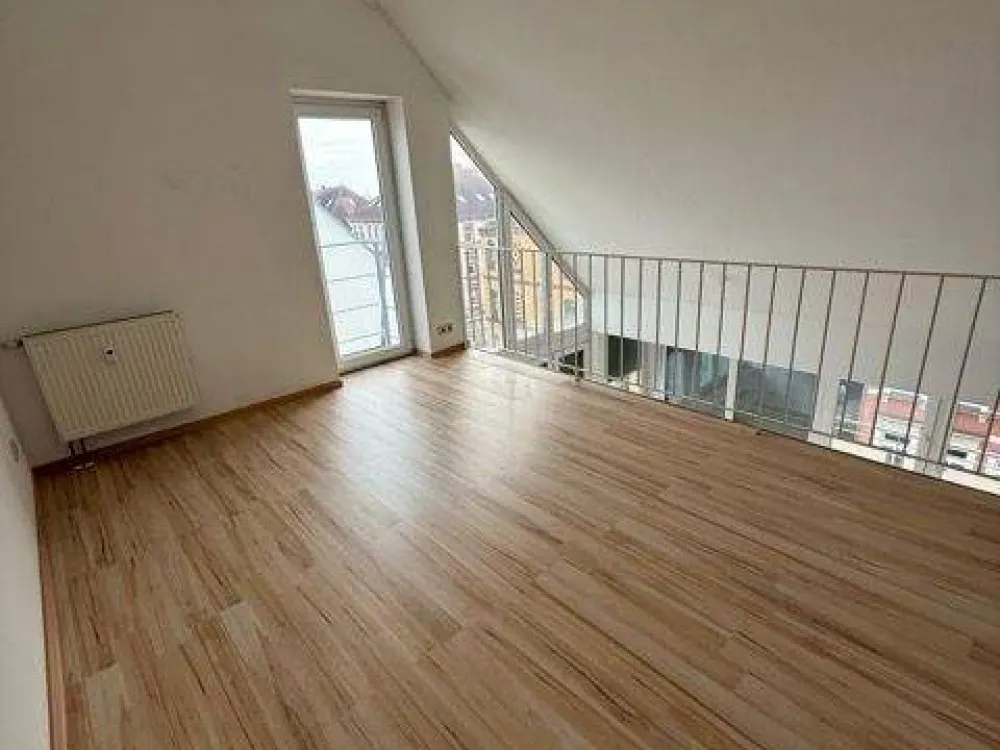Großzügige 2-Raum-Maisonette-Wohnung mit Balkon im Leipziger Westen!