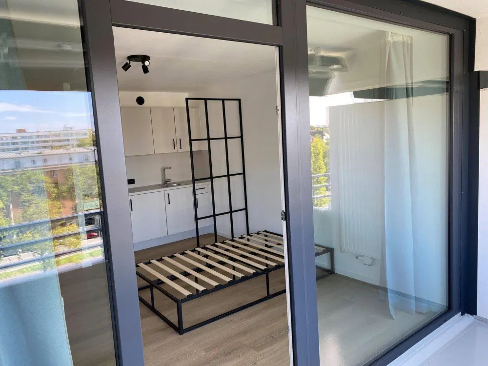 Furnished 1-Room Apartment in Prime Location Central Munich