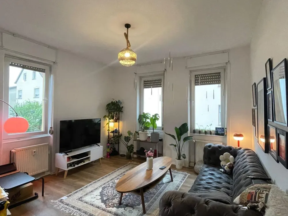 Gemütliche 2- Zimmer Wohnung in Offenbach Bieber unmöbeliert!