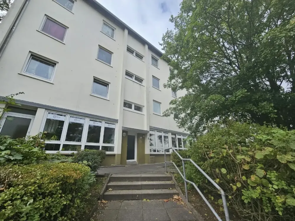 Einziehen & Wohlfühlen: frisch renovierten Wohnung: 3-Zimmer-Wohnung mit Balkon in Kirchhuchtingen