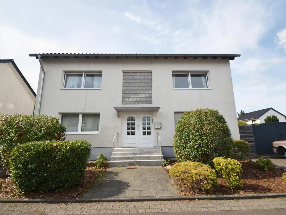 Moderne helle 3-Zimmer-Wohnung mit Balkon und Stellplatz!