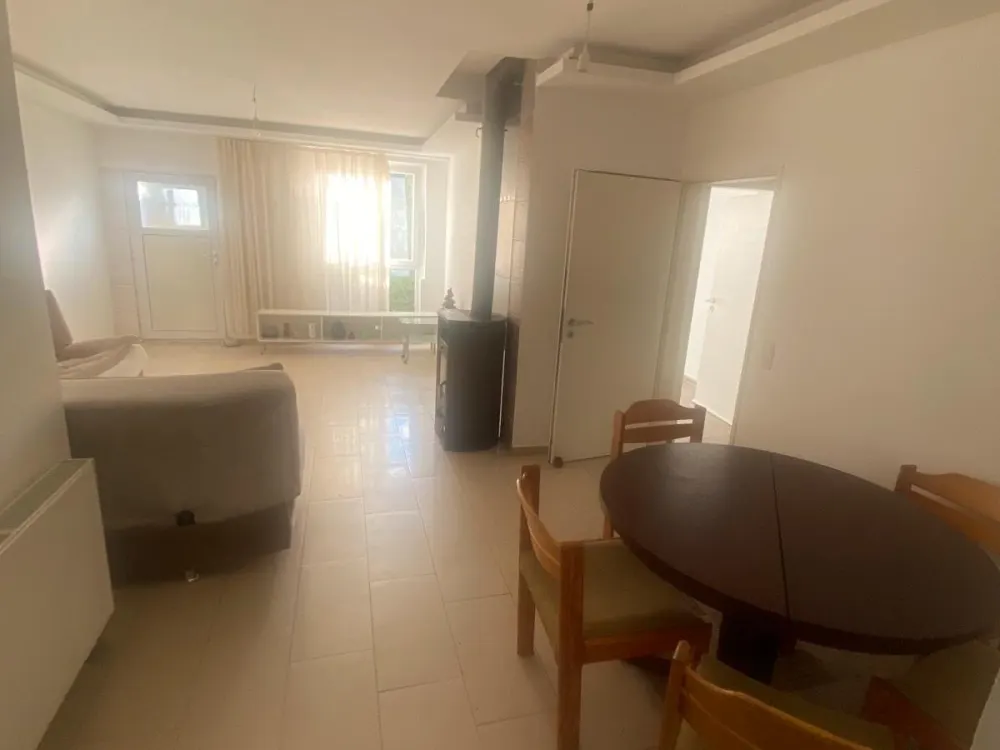 Wohnung ab sofort zu vermieten 90m2