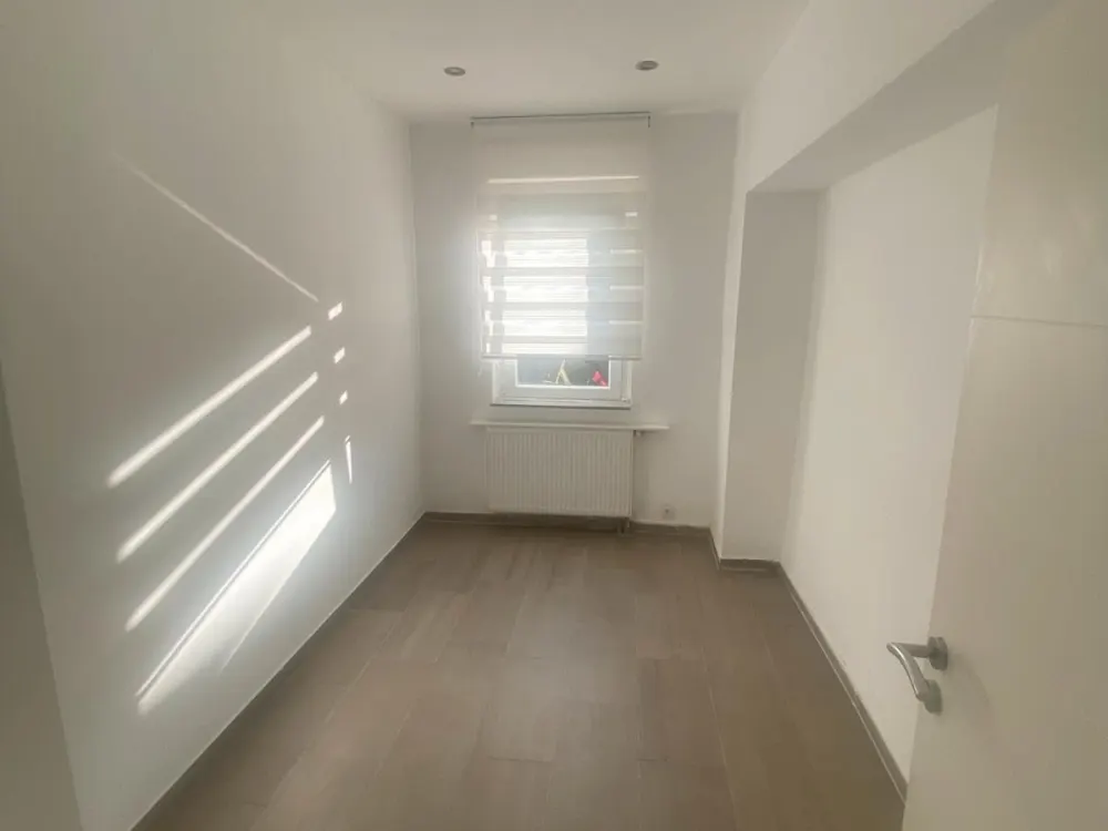 Wohnung ab sofort zu vermieten 90m2