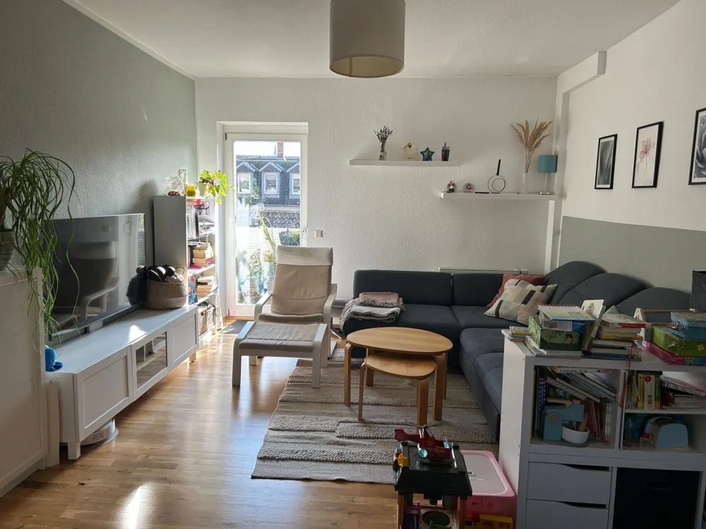 KA-Durlach Near Train Station / Bright 4-Room Apartment with Balcony / from 01.01.2027