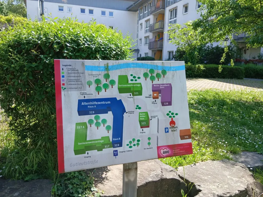 SENIORENWOHNANLAGE (Bewerber ausschließlich Ü60) - 2-Zimmer-Wohnung mit Balkon für 2 Personen