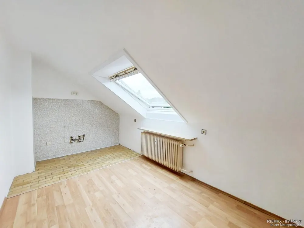 Gemütliche 3 Zimmer Dachgeschosswohnung