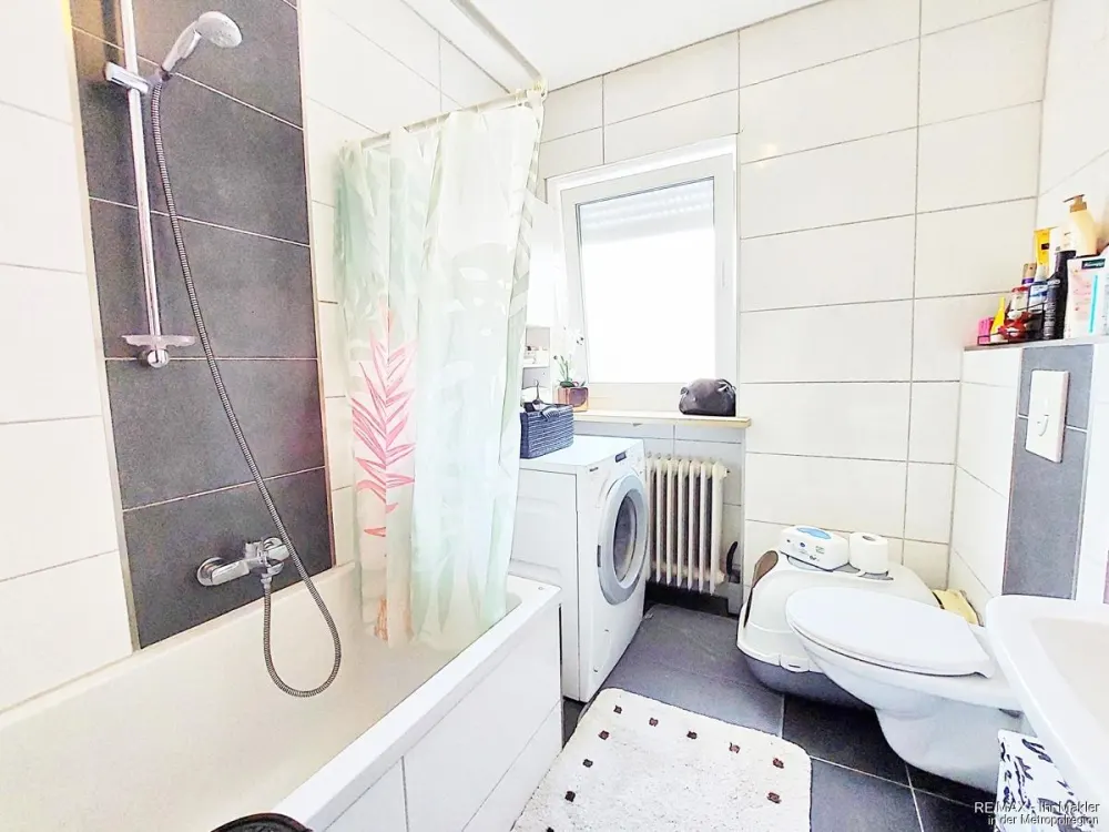 Gemütliche 3 Zimmer Dachgeschosswohnung