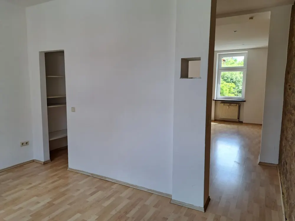 Bright 2-Room Apartment in Quiet Location of Püttlingen, 54 sqm