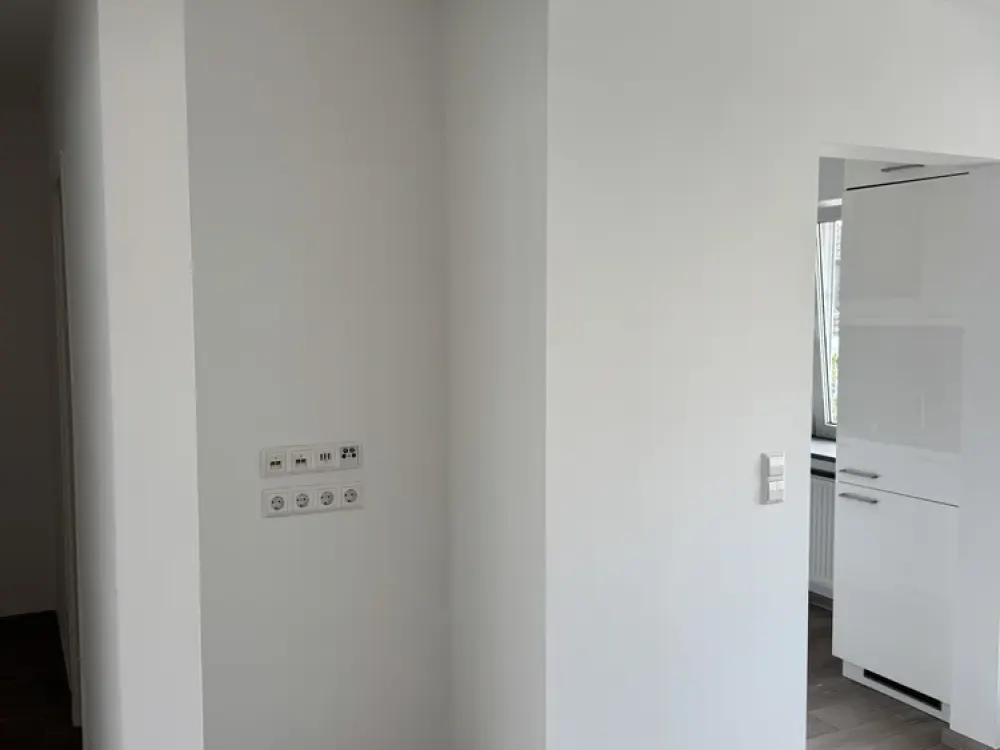 4,5 Zimmer Wohnung mit Einbauküche/Neuwertig