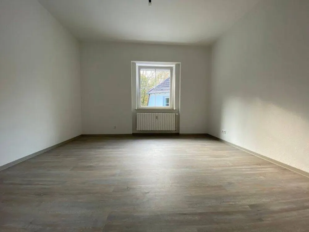 Frisch renovierte 2-Zimmer Wohnung am Waldrand