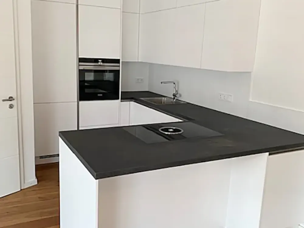 Exclusive 2-Room Apartment with Luxury Features and Large Terrace