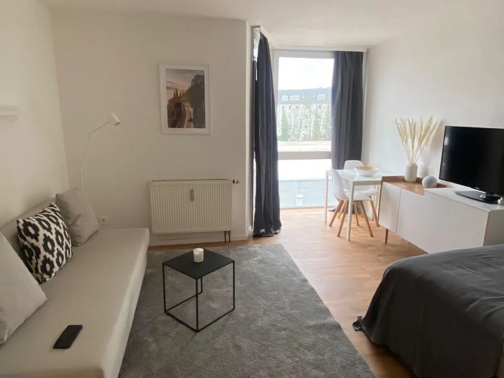Renoviertes 1 Zimmer Design Apartment - sehr schön eingerichtet