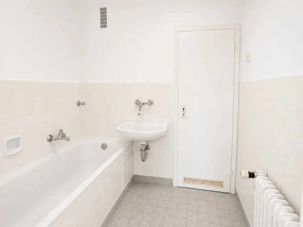 Sofort verfügbar: Großzügige 3,5-Zimmer-Wohnung mit Balkon & Aufzug in Dortmund