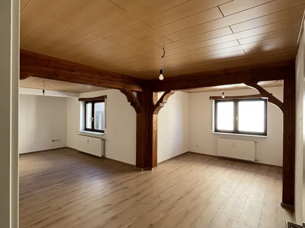 Modern Living in Karlsbad: 3.5-Room Apartment with High-Quality Features