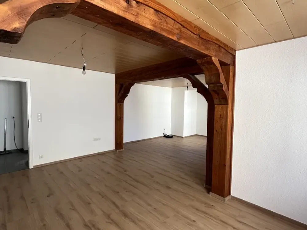 Modern Living in Karlsbad: 3.5-Room Apartment with High-Quality Features