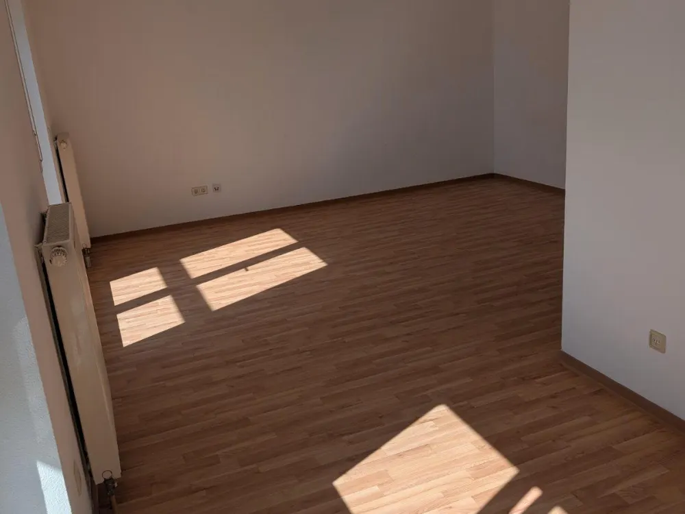 Schöne 4 Zimmer Wohnung