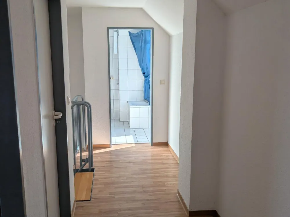 Schöne 4 Zimmer Wohnung